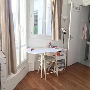 Apartment Best Located Flat In Saint-germain-des-pres, Paris